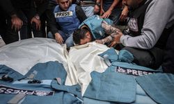 Katil İsrail 73 gazeteciyi öldürdü