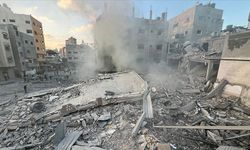 İsrail, Gazze’de 400’den fazla yeri vurdu!