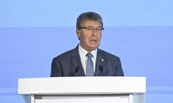 KKTC Başbakanı: Barış çağrısı yapan Rumlar silahlanıyor