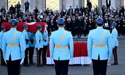 Yaşar Okuyan için Meclis'te tören düzenlendi