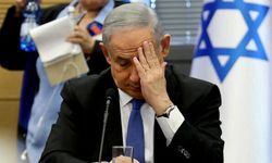 Eli kanlı Netanyahu hükümetine tepkiler artıyor