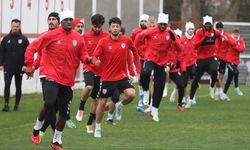 Samsunspor Trabzonspor karşısında galibiyet hedefliyor