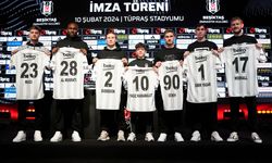 Beşiktaş yeni transferlerini tanıttı