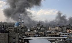İngiltere: İsrail'in Refah'a saldırı olasılığı endişe verici
