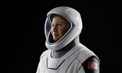 Türkiye'nin ilk astronotu Alper Gezeravcı Dünya'ya döndü