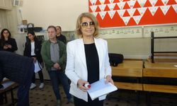 Eski Başbakan Tansu Çiller oyunu kullandı
