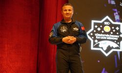 İlk Türk astronot Gezeravcı'dan çarpıcı uzay açıklaması
