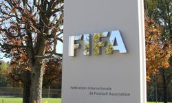 FIFA bazı takımlara transfer yasağı getirdi