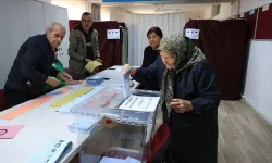 Türkiye yerel yöneticilerini seçiyor