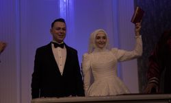 Ayşe ve Ali Rıza çiftinin mutlu günü