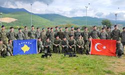 Mehmetçik'ten Kosovalı askerlere keskin nişancı eğitimi