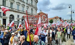 Polonya’da 35 bin kişilik çiftçi protestosu