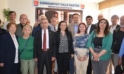 CHP Meram toplantısında, iktidar hedeflendi