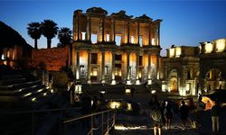 Efes Antik büyülüyor!