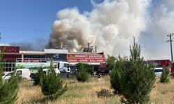 Konya'da sanayi sitesinde yangın çıktı!