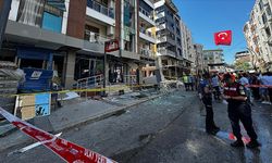 İzmir'de bir restoranda meydana gelen patlamada 4 kişi hayatını kaybetti