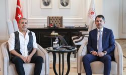 Bakan Kurum ile sanatçı Haluk Levent birarada