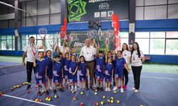 Başkan Kavuş, Meram Yaz Spor Okulu öğrencilerini ziyaret etti