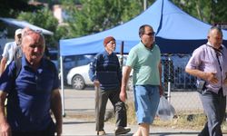 Güreşin eli bastonlu müdavimleri!