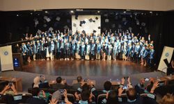 NEÜ’de geleceğin diş hekimleri mezuniyet heyecanı yaşadı