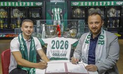 Konyaspor, bir oyuncuyla daha anlaştı