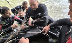 Balık tutacaktı, dere yuttu!