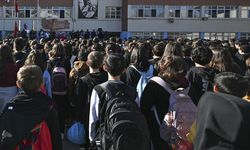 Okullarda şehitler için saygı duruşunda bulunulacak