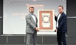 İki Doğu İki Batı’da nöbet değişimi