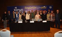 Okurları ile buluştular, kitaplarını imzaladılar