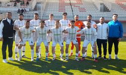 Meram Kara Kartallar dolu dizgin devam ediyor