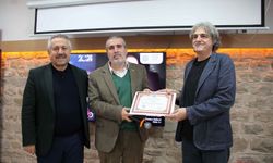 Ziya Gökalp, felsefi  olarak da derin biri