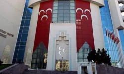 MHP'de üç milletvekili istifa ettirildi