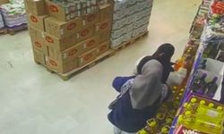 Markete dadanan zeytinyağı hırsızları kamerada