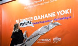 Kadına şiddetin bahanelerini söküp attılar