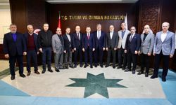 Bakan Yumaklı Konyalı yumurta üreticilerini ağırladı