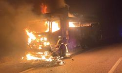 Konya'da seyir halindeki kamyon alev alev yandı