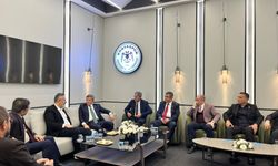 Davutoğlu'ndan Konyaspor’a ziyaret