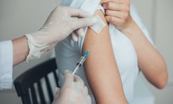 Kansere karşı güçlü kalkan: HPV aşısı