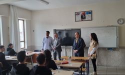 Yiğit, Karatay’daki okulları ziyaret etti