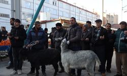 Kapalı pazar yeri dualarla açıldı