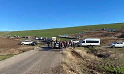 Diyarbakır'da öğrenci servisi devrildi: 9 yaralı