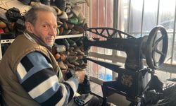 70 yaşındaki ustanın 102 yıllık emektarı!