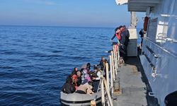 15 düzensiz göçmen kurtarıldı