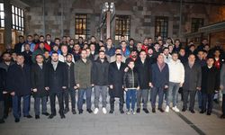 AK Parti Konya, sabah namazında buluştu