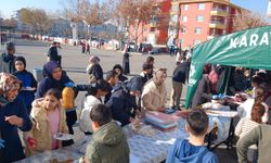 Konyalı miniklerden 'Gazzeye Şefkat Eli'