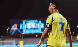 Futbol tarihinin en golcü oyuncusu rekorunu geliştiriyor