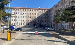 Kadınhanı'nda devlet daireleri boşaltılıyor