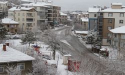 Konya beyaz gelinliği giydi