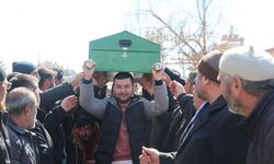 Konya'da patlamada hayatını kaybeden teyze yeğene acı veda