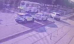 Konya'da trafik polislerinin fedakarca yardımı kamerada